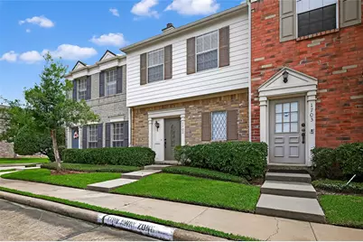 2910 Grants Lake Boulevard #1702, Sugar Land, TX 77479 - Photo 2