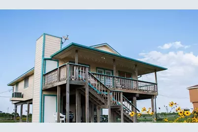 460 616, Sargent, TX 77414 - Photo 2