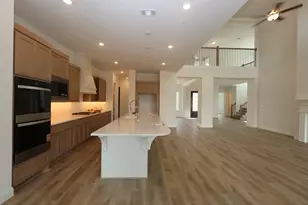 15948 Iris Mdw Dr, Conroe, TX 77302 - Photo 2