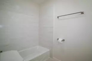 6404 Olympia Dr, Houston, TX 77057 - Photo 18