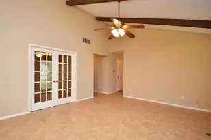 3130 Frontier Dr, Sugar Land, TX 77479 - Photo 10