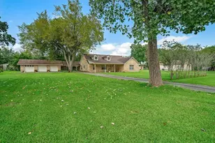 1306 Ervin St, League City, TX 77573 - Photo 1