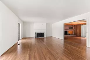 7846 Santa Elena St, Houston, TX 77061 - Photo 8