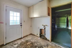 2230 Tannehill Dr, Houston, TX 77008 - Photo 6