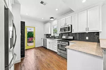 711 Walton Street, Houston, TX 77009 - Photo 14