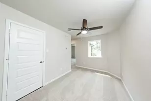 11827 Cranberry Ln, Montgomery, TX 77356 - Photo 18