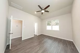 11827 Cranberry Ln, Montgomery, TX 77356 - Photo 14