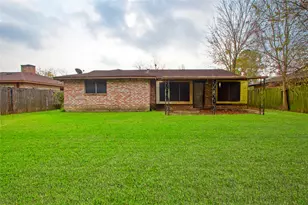 12539 Fern Forest Dr, Houston, TX 77044 - Photo 16
