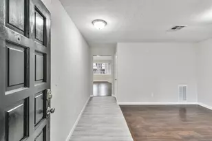 9718 John Bank Dr, Spring, TX 77379 - Photo 4