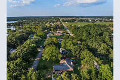 13210 Crest Drive, Willis, TX 77318 - Photo 42