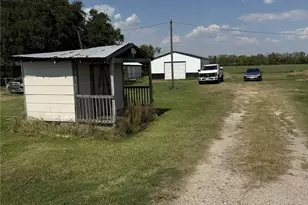 6325 Kamas Ln, Needville, TX 77461 - Photo 4