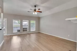 2310 Highland Crossing Dr, Conroe, TX 77304 - Photo 10