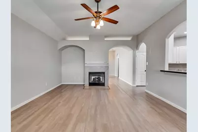 2310 Highland Crossing Drive, Conroe, TX 77304 - Photo 12