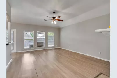2310 Highland Crossing Drive, Conroe, TX 77304 - Photo 10