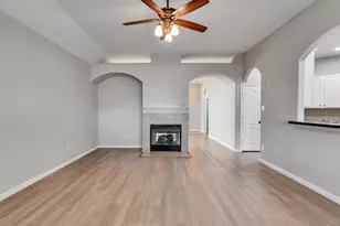 2310 Highland Crossing Dr, Conroe, TX 77304 - Photo 12