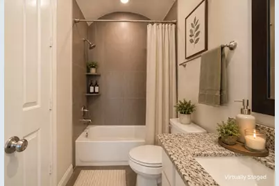 1027 Saint Charles Street, Houston, TX 77003 - Photo 4
