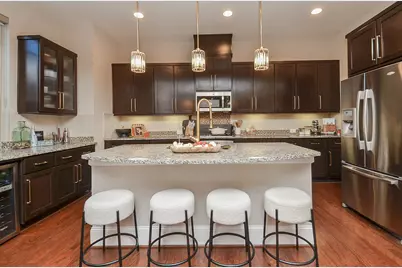 934 W 24th Street, Houston, TX 77008 - Photo 14