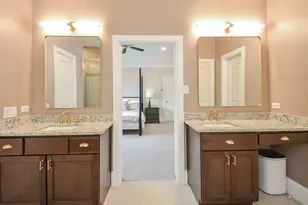 934 W 24th St, Houston, TX 77008 - Photo 26