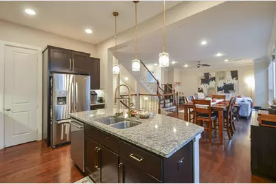 934 W 24th Street, Houston, TX 77008 - Photo 16
