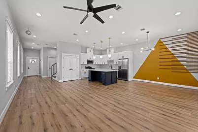 6476 T C Jester Boulevard, Houston, TX 77091 - Photo 6