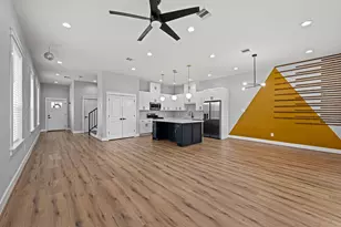 6476 T C Jester Blvd, Houston, TX 77091 - Photo 6