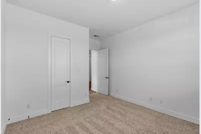 12011 Canal View Boulevard, Mont Belvieu, TX 77523 - Photo 14