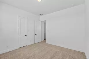 12011 Canal View Blvd, Mont Belvieu, TX 77523 - Photo 12