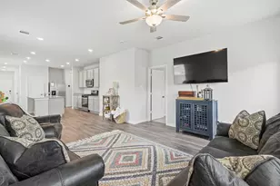 1230 Point Lookout Dr, Dayton, TX 77535 - Photo 8