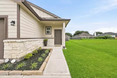 1230 Point Lookout Drive, Dayton, TX 77535 - Photo 4