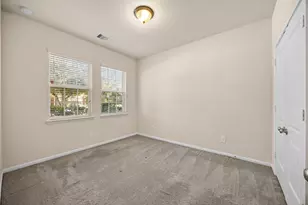 7223 Pavilion Dr, Houston, TX 77083 - Photo 10
