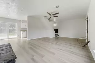 15326 Peachmeadow Ln, Channelview, TX 77530 - Photo 8