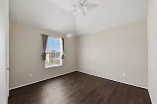 1310 Brenda Ln, Humble, TX 77338 - Photo 10