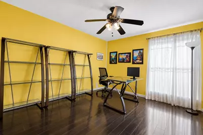 11042 Bellbrook Drive, Houston, TX 77096 - Photo 14