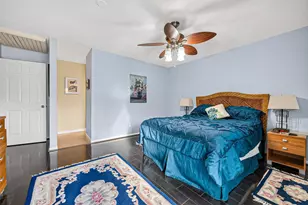 11042 Bellbrook Dr, Houston, TX 77096 - Photo 12
