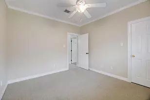 1207 S Diamondhead Blvd, Crosby, TX 77532 - Photo 32