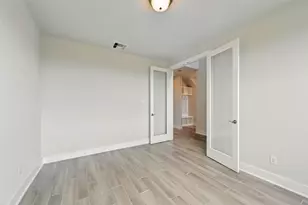 13618 Hartwell Bend Dr, Texas City, TX 77568 - Photo 6