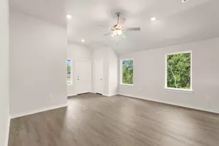 176 Road 5102L, Cleveland, TX 77327 - Photo 6