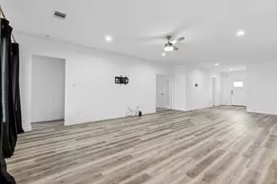 31514 Avebury Lake Ln, Fulshear, TX 77441 - Photo 4