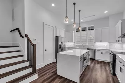 2716 Baldwin Street, Houston, TX 77006 - Photo 8