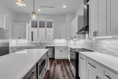 2716 Baldwin Street, Houston, TX 77006 - Photo 6