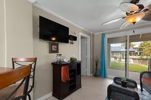 66 Tarpon St, Bayou Vista, TX 77563 - Photo 6