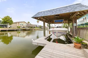 66 Tarpon St, Bayou Vista, TX 77563 - Photo 18