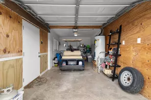 66 Tarpon St, Bayou Vista, TX 77563 - Photo 14