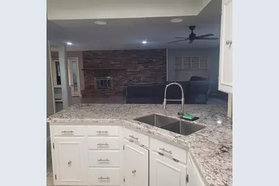3106 Oakmont Drive, Orange, TX 77630 - Photo 8