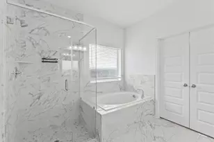 7111 Hillside Ave, Mont Belvieu, TX 77523 - Photo 30