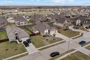 7111 Hillside Ave, Mont Belvieu, TX 77523 - Photo 46