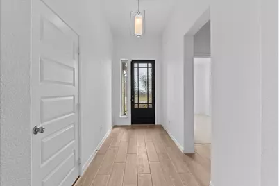 7111 Hillside Avenue, Baytown, TX 77523 - Photo 6