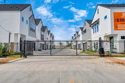 6515 Old Olive Tree Drive, Houston, TX 77091 - Photo 4