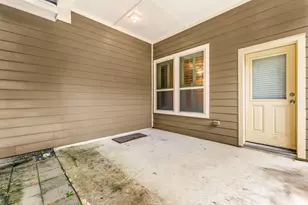 12818 Bridle Springs Ln, Houston, TX 77044 - Photo 32