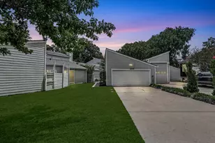 1109 Winding Way Dr, Friendswood, TX 77546 - Photo 1